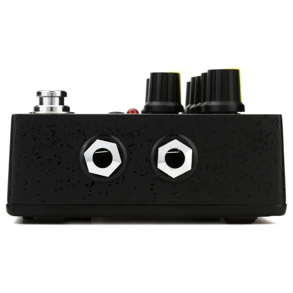 Tech 21 PMDI V2 SansAmp Para Driver DI V2 Guitar Bass Effects Pedal Bundle w/ 2x Strukture S6P48 Woven Right Angle Patch Cables, 12x Fender Picks & Liquid Audio Polishing Cloth