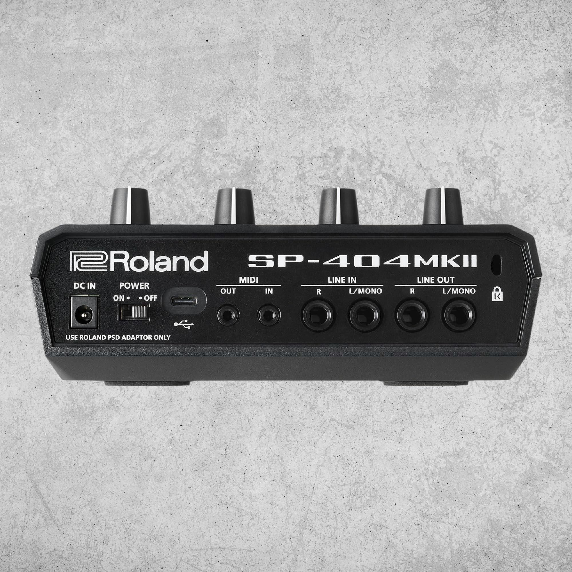 Roland SP-404MKII Creative Sampler and Effector Bundle w/Samson SR350 Over-Ear Stereo Headphones and Liquid Audio Polishing Cloth