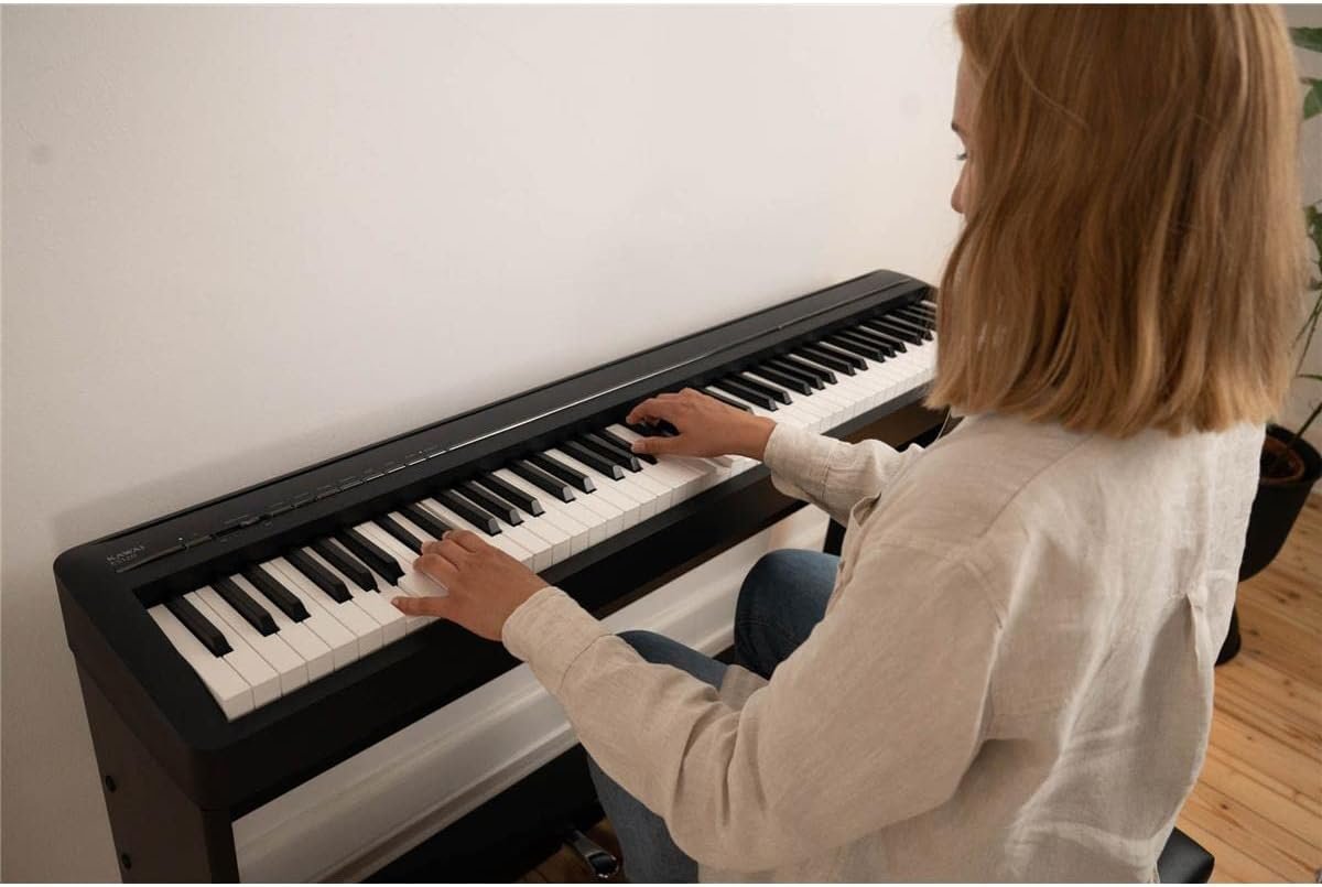 Kawai ES120 88-key Digital Piano with Speakers - Black