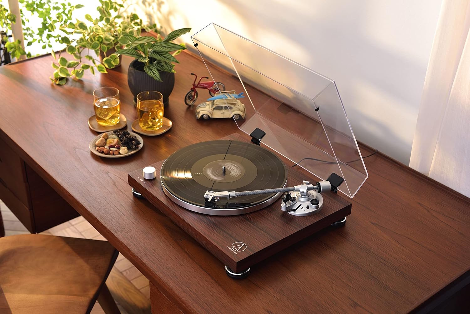 Audio-Technica AT-LPW50BT-RW Manual Belt-Drive Turntable, Rosewood