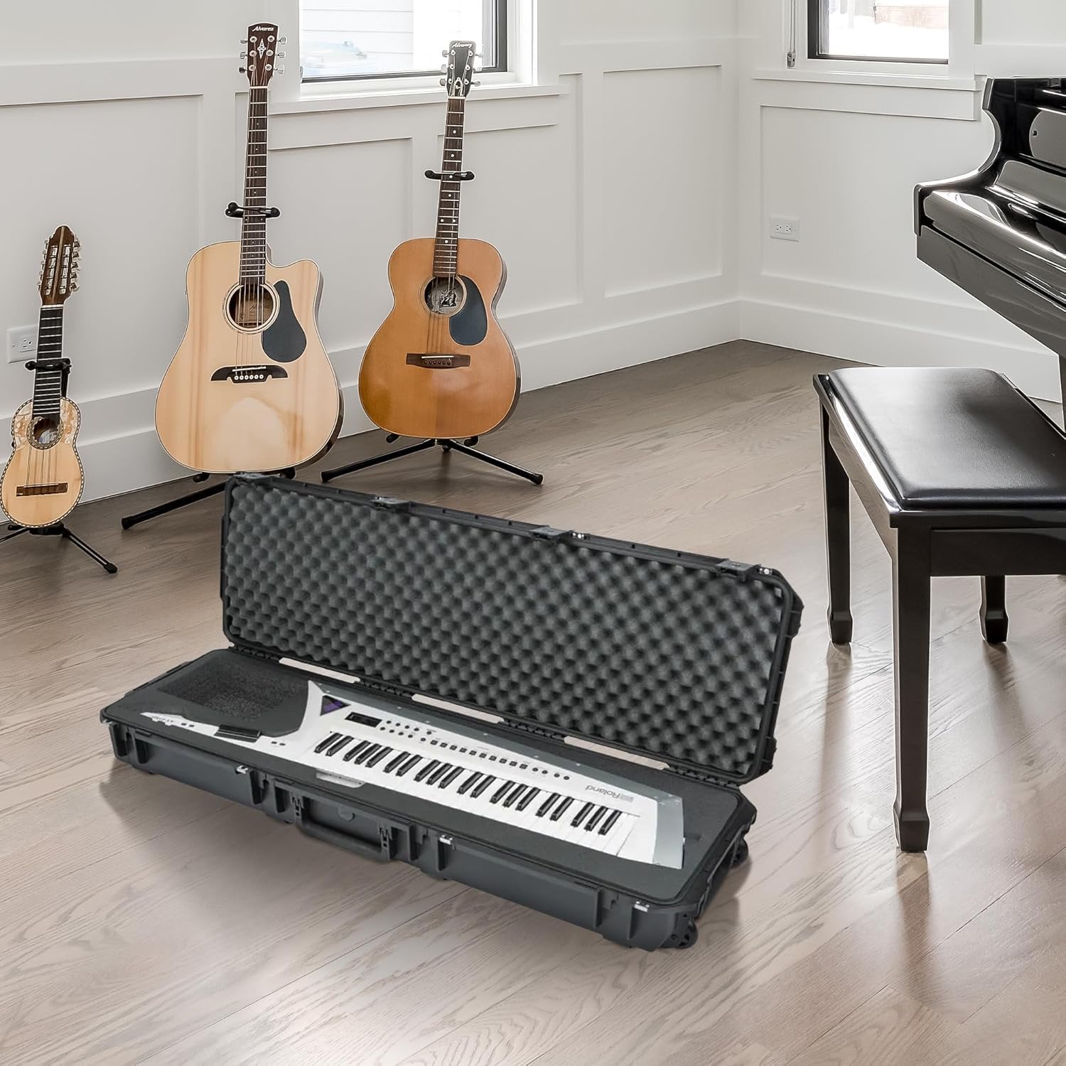 SKB iSeries Roland AX Edge Keytar Hard Case, Waterproof Polypropylene Shell with Foam Interior, TSA Latches and Wheels for Travel Protection
