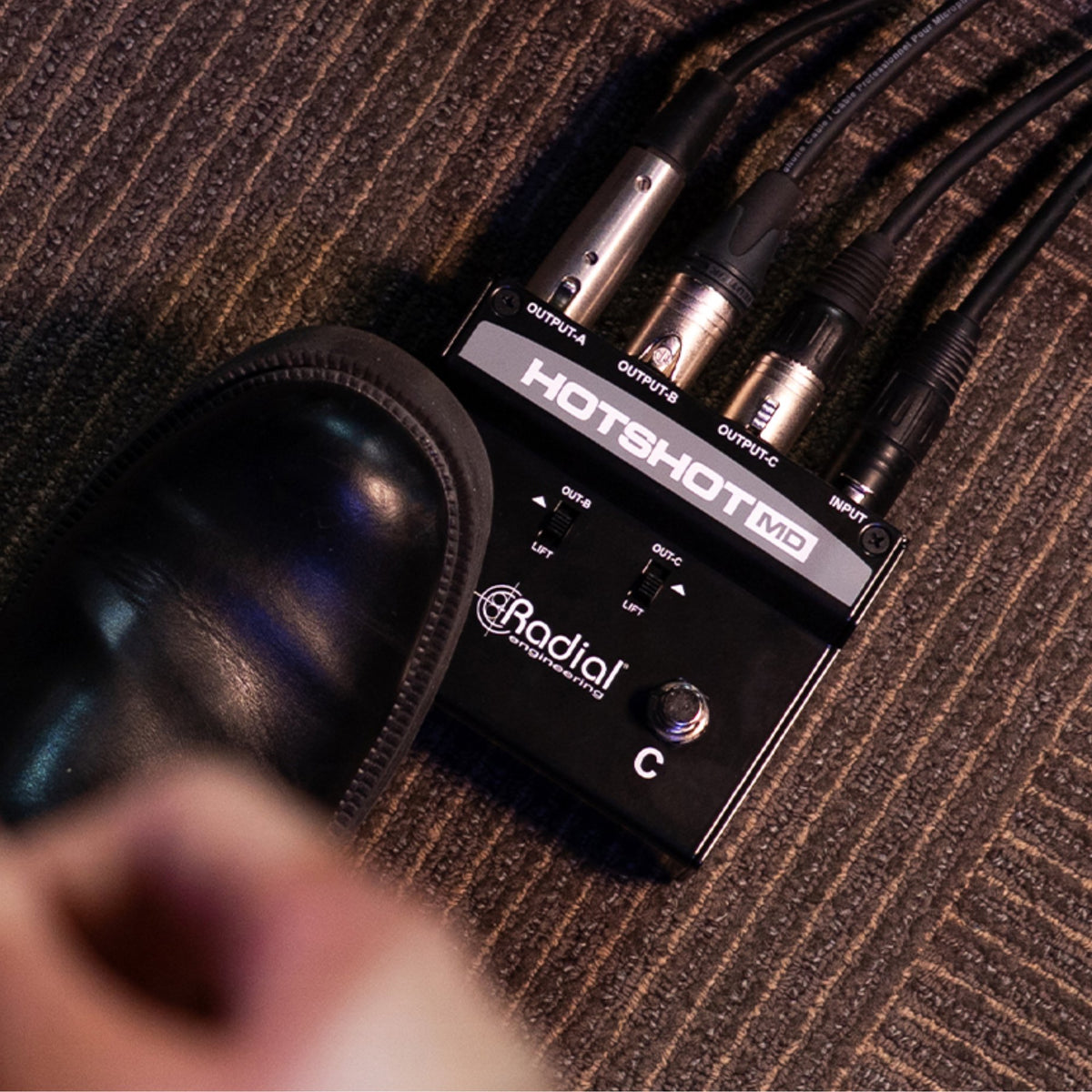 Radial HotShot MD Dynamic Microphone Switcher