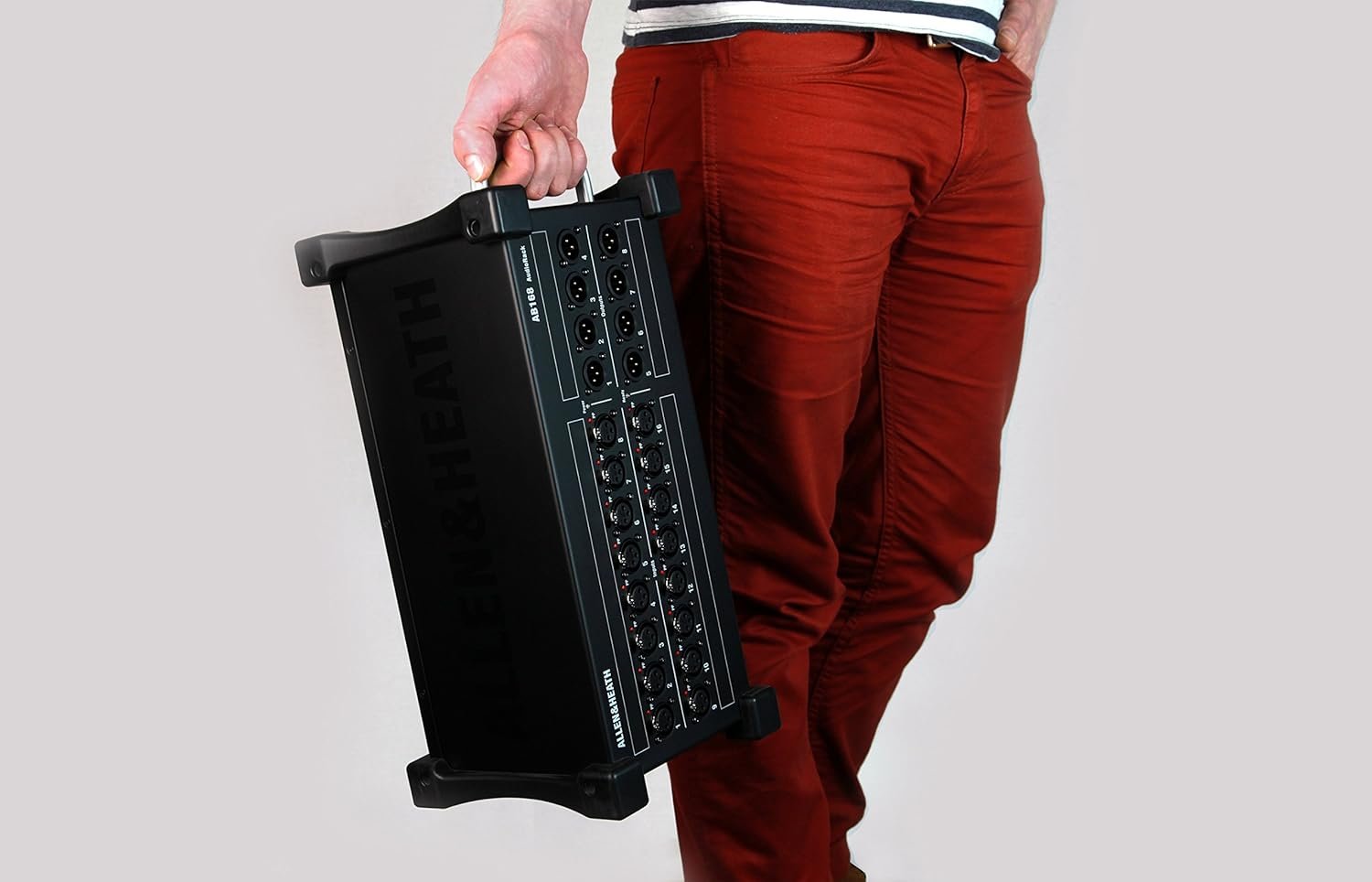 Allen & Heath AB168 Remote Audio Rack/Portable Stage Box for GLD and Qu Series, 16 XLR Input, 8 XLR Output (AH-AB-168)