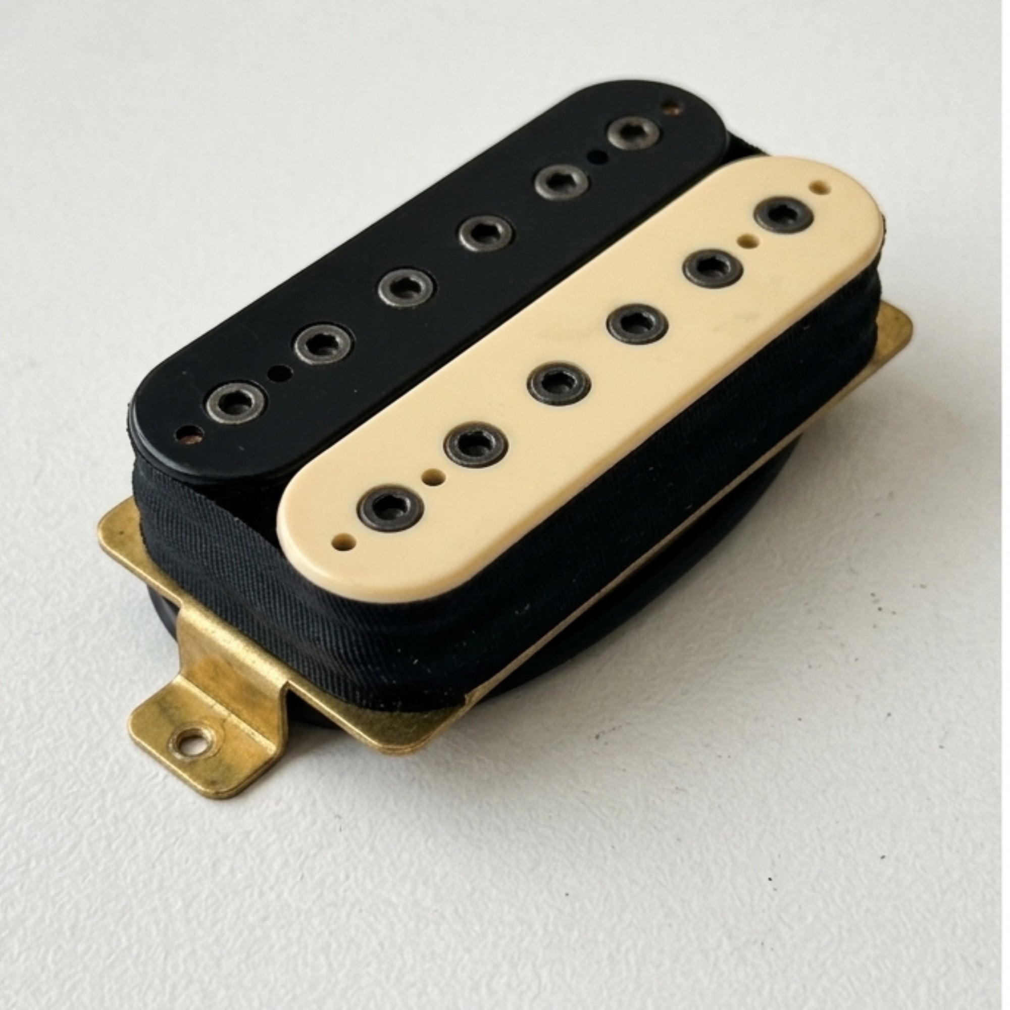 DiMarzio DP100BC Super Distortion® Humbucker Pickup, Black/Cream