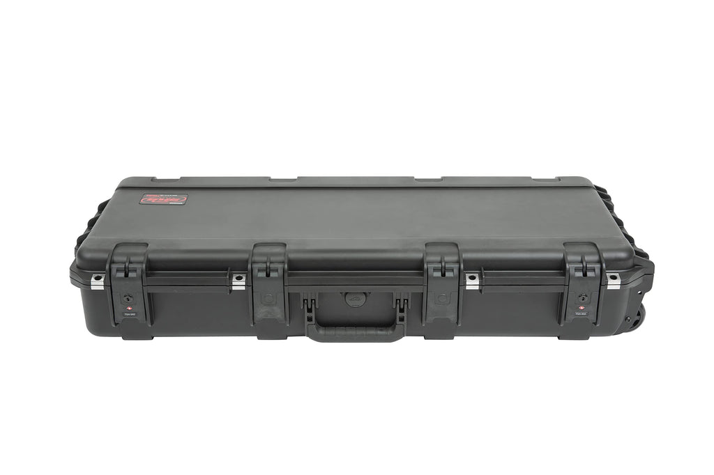 SKB Cases 3i-3614-TKBD iSeries 49-Note Keyboard Case, Waterproof Injection Molded Shell, 14 Total Hook-and-loop Pads in 4 Different Sizes, Pull Handle and Wheels for Easy Towing