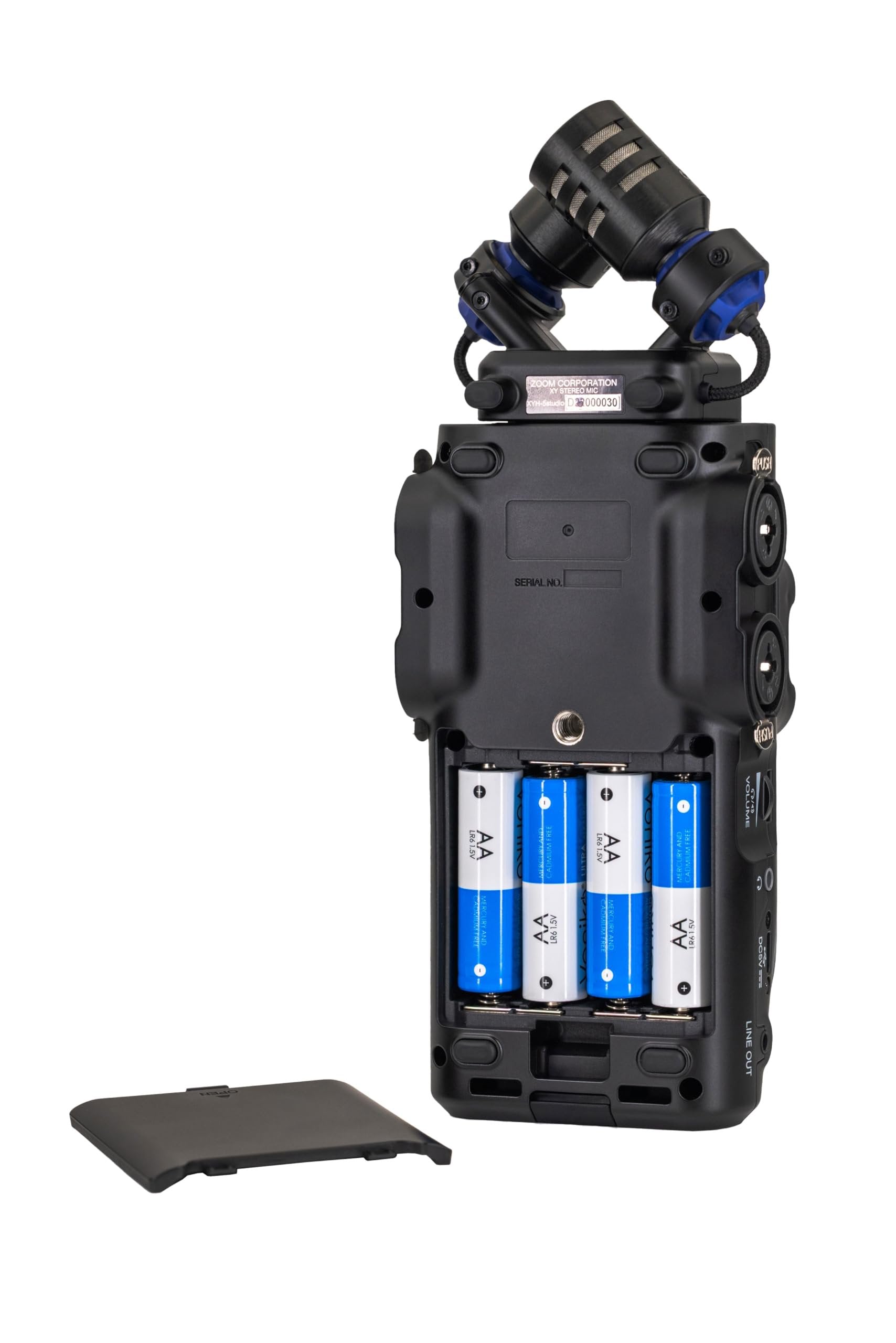 Zoom H6 studio Handheld Recorder for Musicians, Filmmakers & Podcasters with Large Stereo Microphones, 4 Pro Quality Preamps, 8 Tracks of Recording, 32-Bit Float, Gain Knobs, and USB Audio Interface
