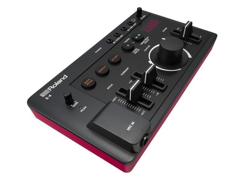 Roland AIRA Compact E-4 VOICE TWEAKER | Vocal Performance Tool with Powerful Voice Transformer Effects | Vocoder | Looper | Harmony | Auto Pitch | MIDI | For Singing & Vocal Artists,Black