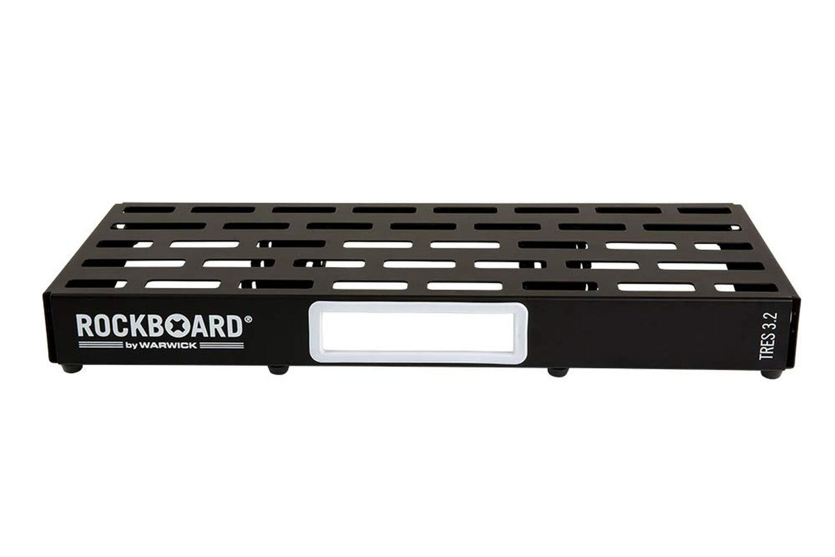 Rockboard TRES 3.2 (9.25" x 23.5"), with Pro GigBag