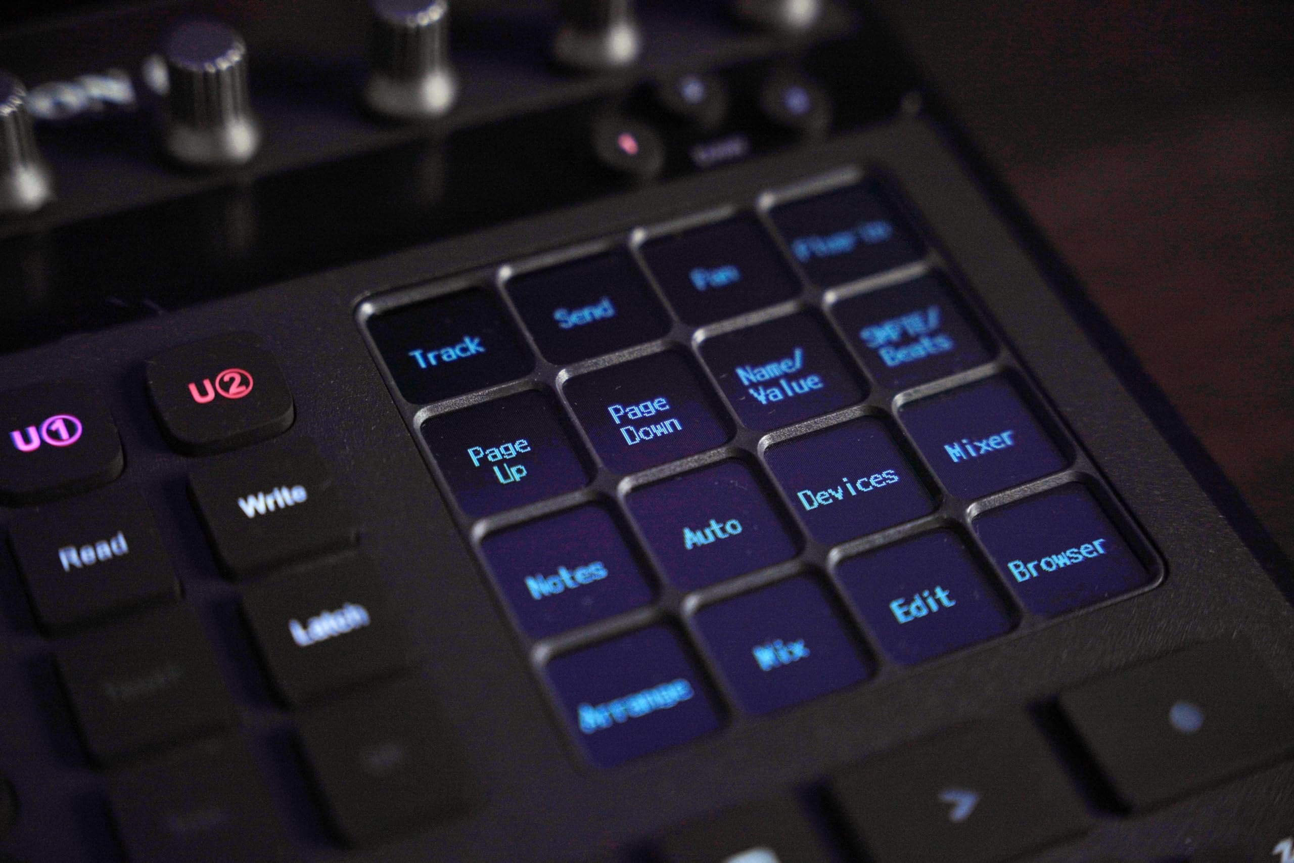 Icon Pro Audio P1-Nano Compact DAW Control Surface Bundle with D5 Display