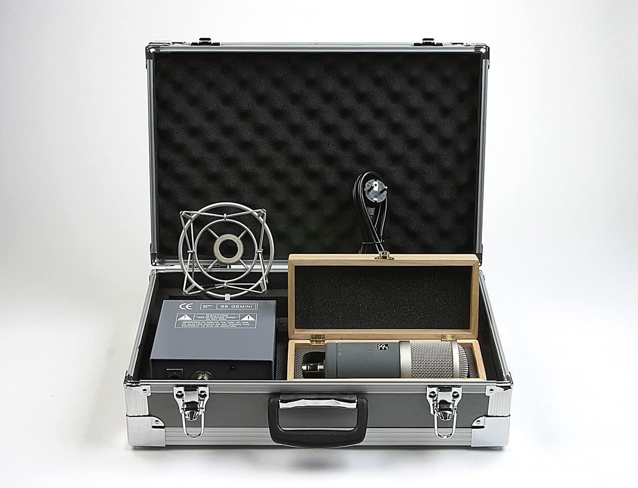 SE ELECTRONICS - X1 Series Condenser Microphone and Clip