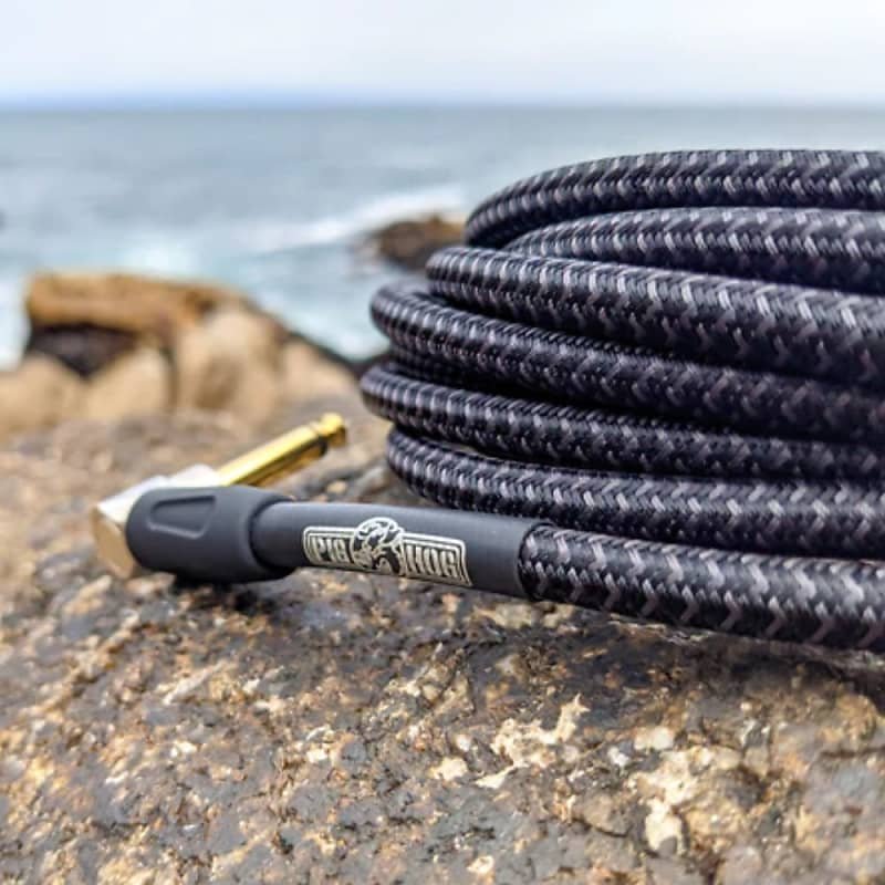 Pig Hog PCH10BKR 1/4" Right-Angle to 1/4" Black Woven Guitar Instrument Cable, 10 Feet