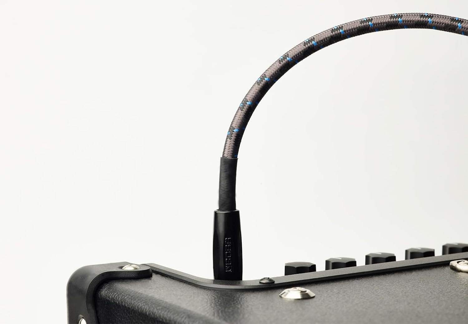 BOSS 10-Feet (3m) Instrument Cable, Straight/Angle ¼” Jack (BIC-10A)
